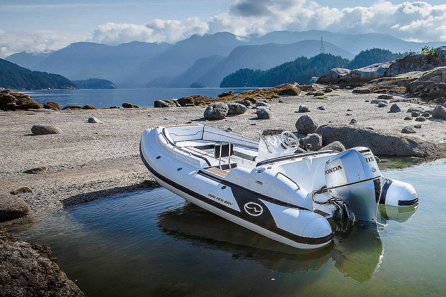 Walker Bay Generation 525DLX - AKCIJA - 2025