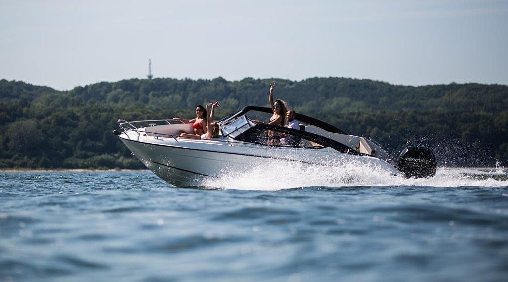Parker 630 Bowrider - 2023