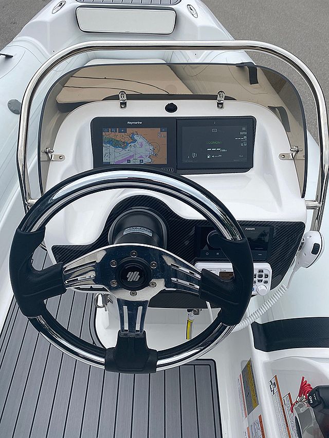 Walker Bay Tender Generation 400 Carbon edition - 2020