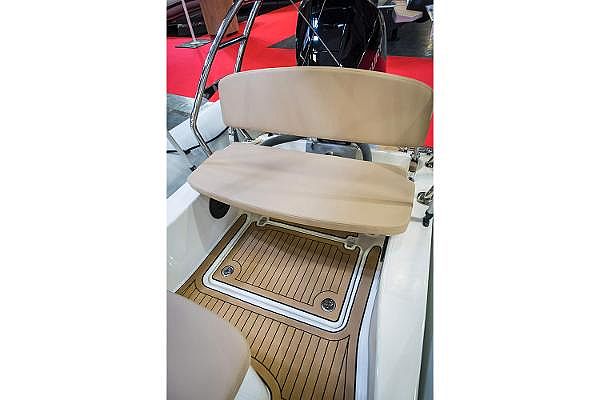 Bombard SUNRIDER 700   Suzuki 200 APX - 2023