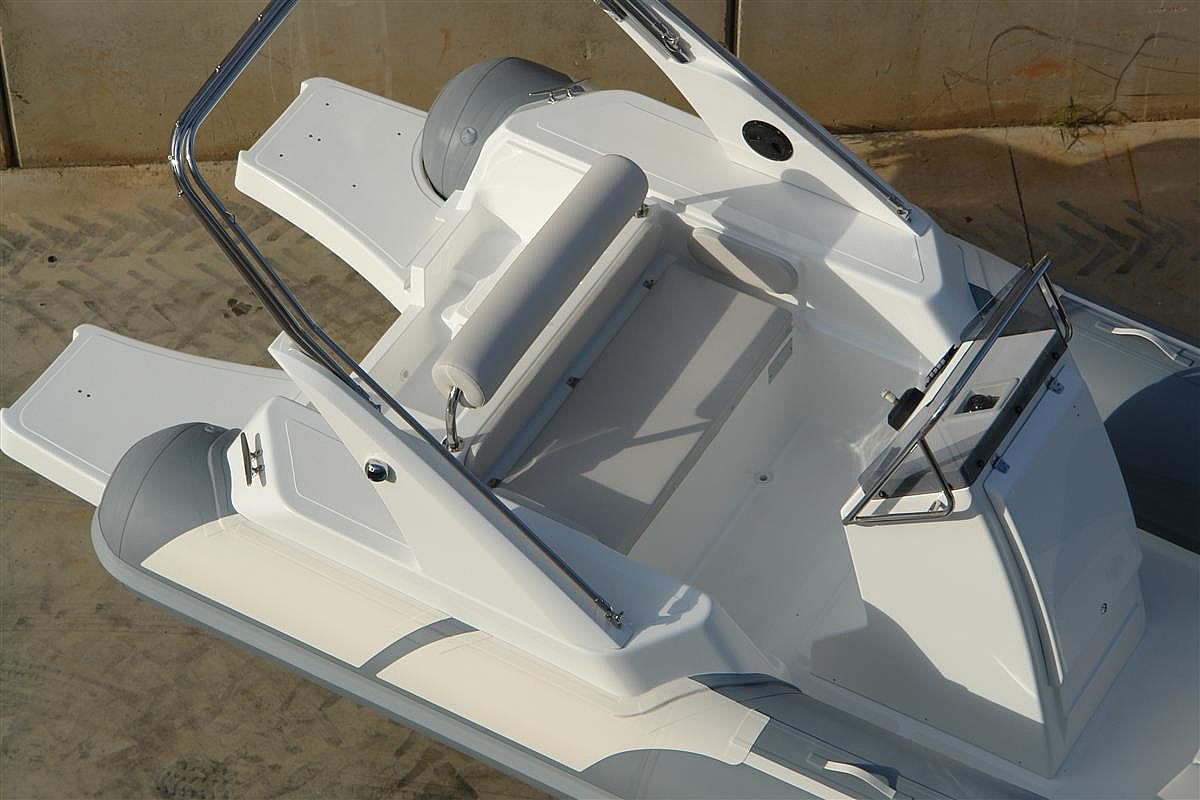 Master - 570 OPEN TOP - 2023
