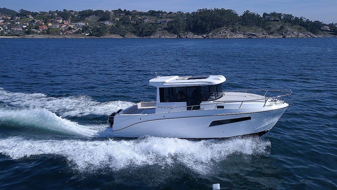 Rodman VENTURA 890 - 2023