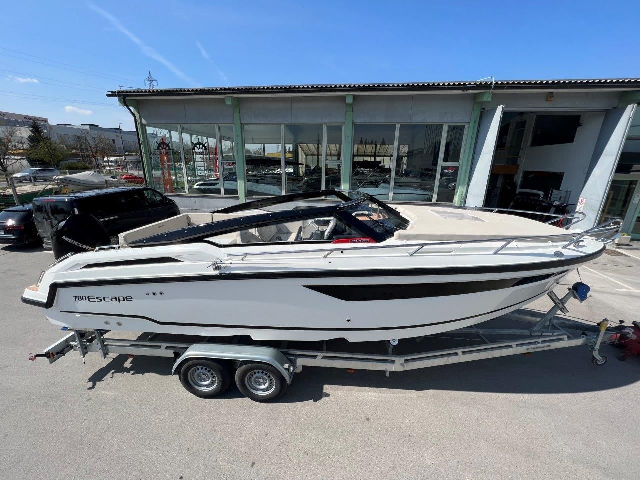 Parker 780 Escape - 2025