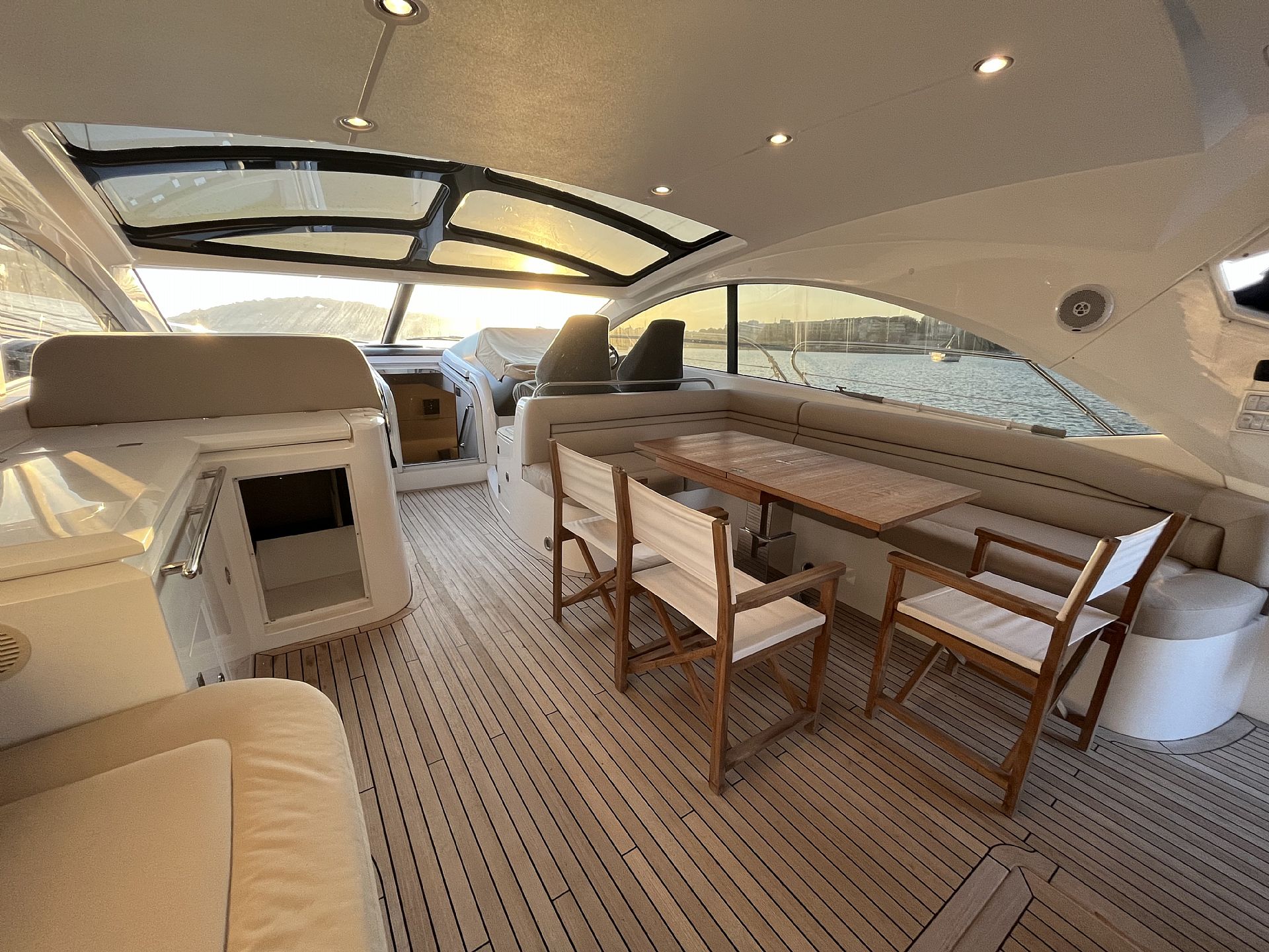 Sunseeker Predator 60 - 2013 - for sale: 845000.-EUR