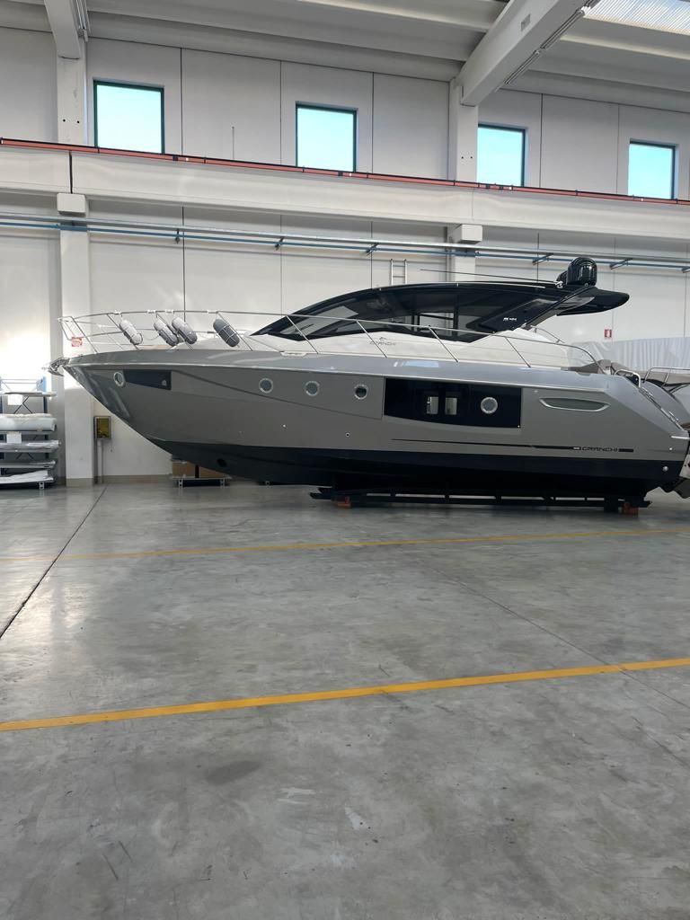 Cranchi M44 HT - 2017