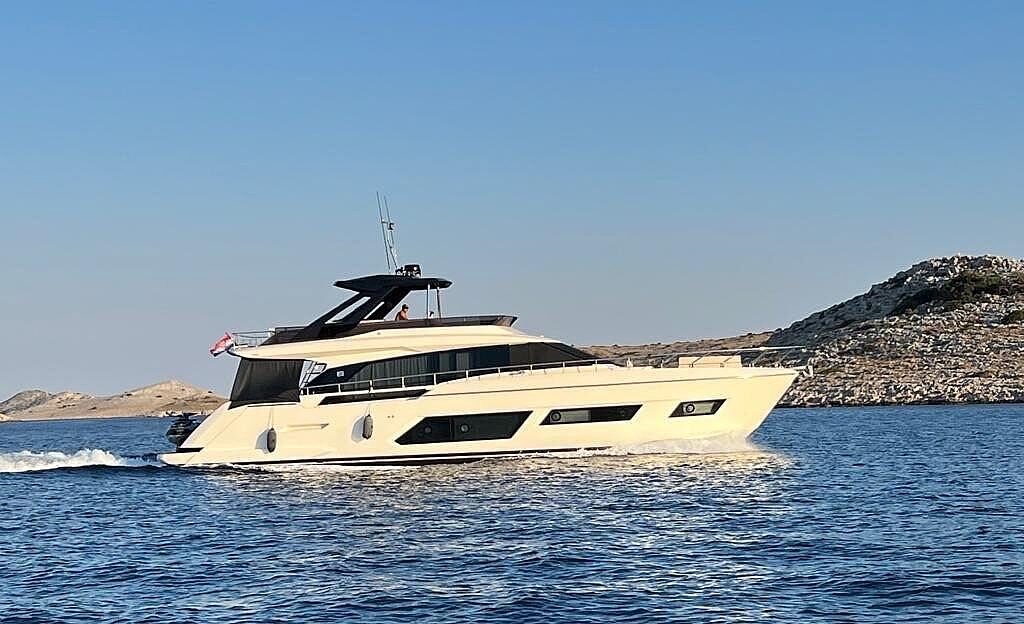 Ferretti 670 - 2021