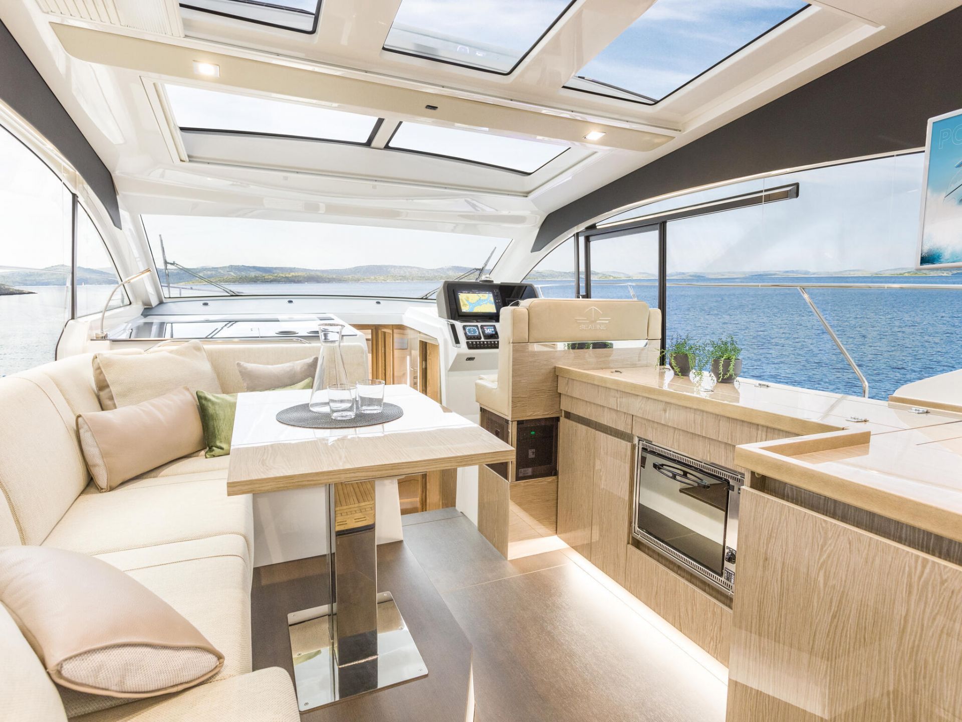 Sealine C390 - 2024