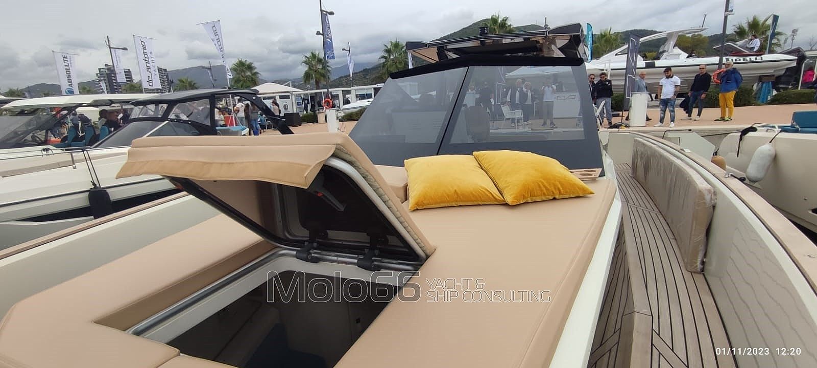Evo Yachts Evo R4 WA - 2021