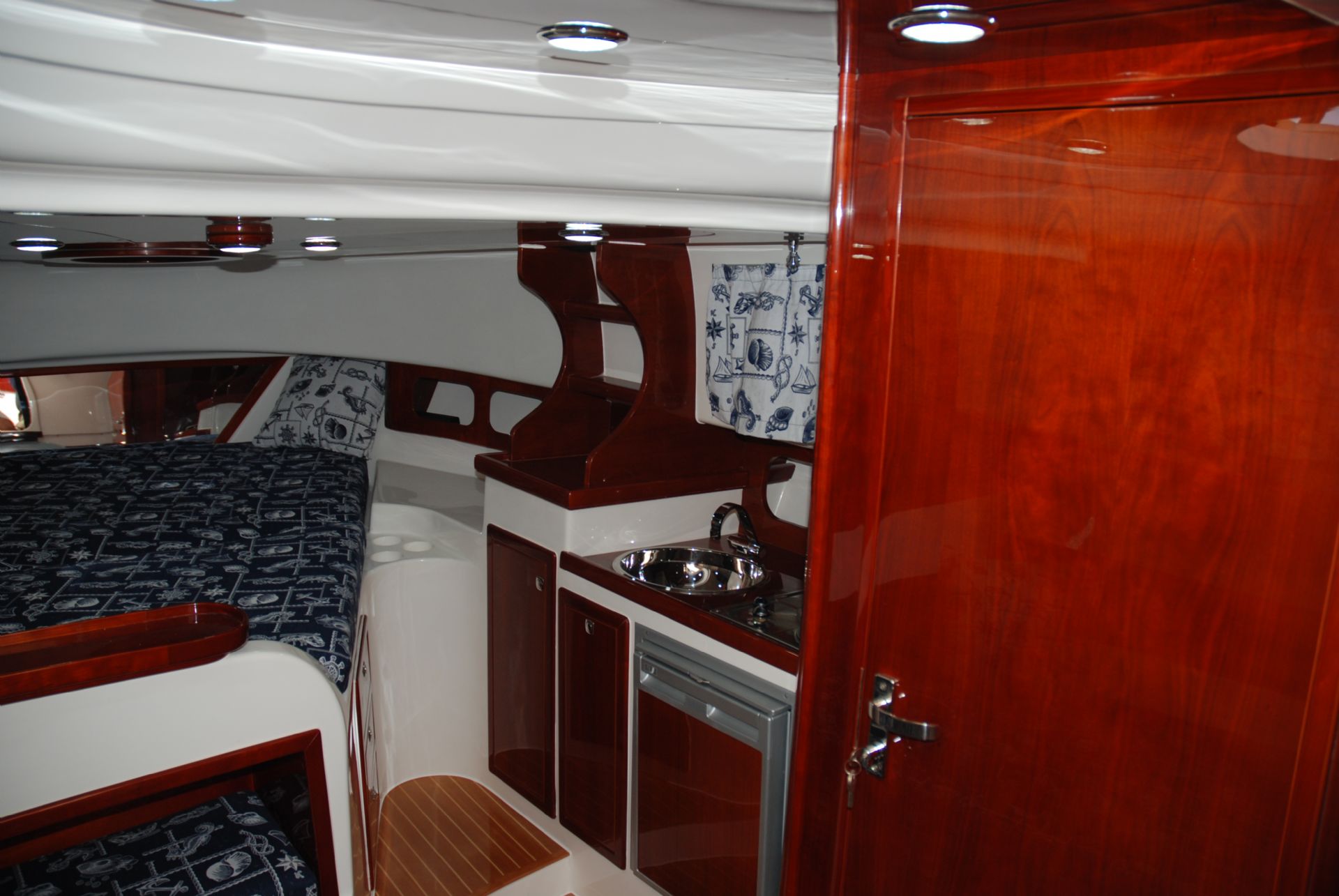 Cantieri Venere Venere 28 Confort x 270KS - 2024