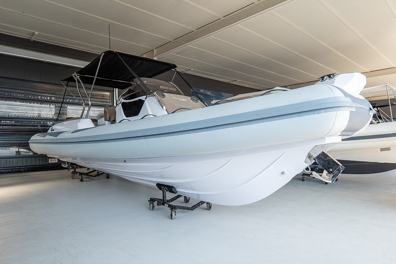 Ranieri International Cayman 28 Executive - 2026 - for sale: 150900.-EUR