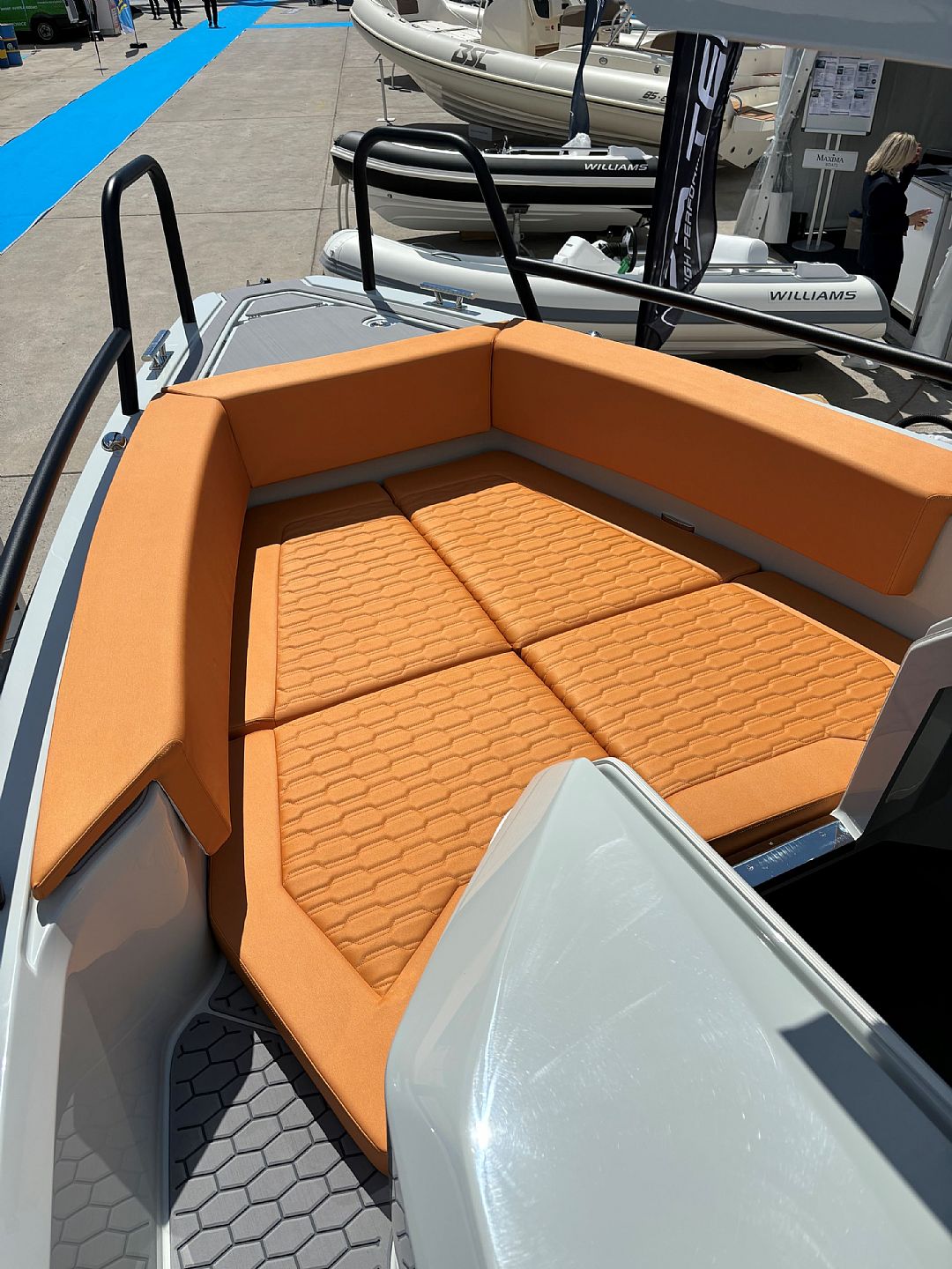 XO BOATS XO DFNDR 9 - 2024 - for sale: 199000.-EUR
