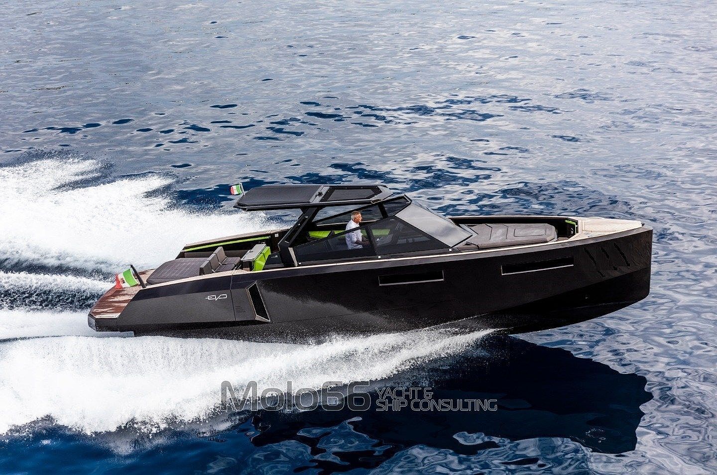 Evo Yachts Evo R4 WA 43 - 2018