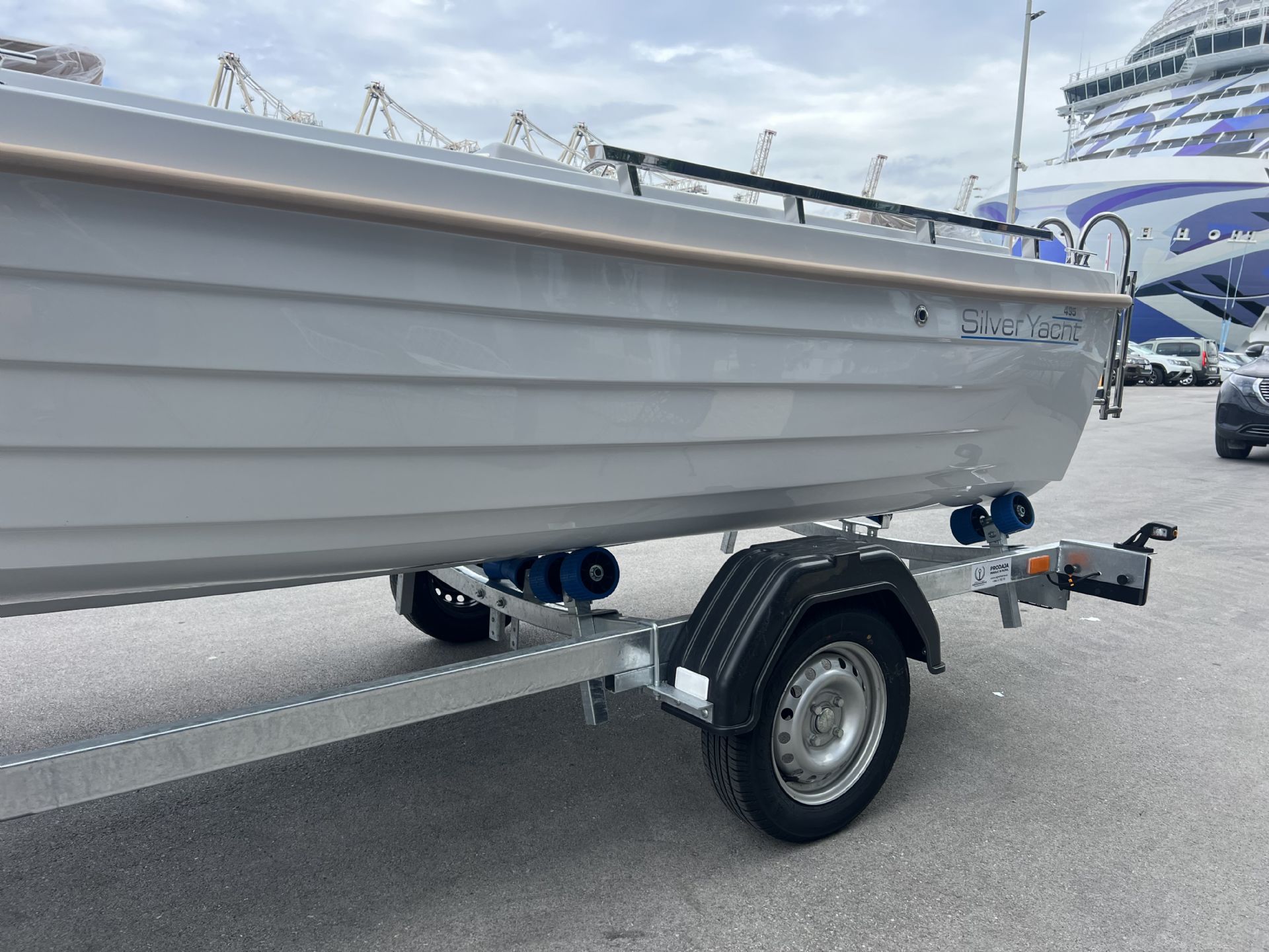 Silver yacht 495 - 2024