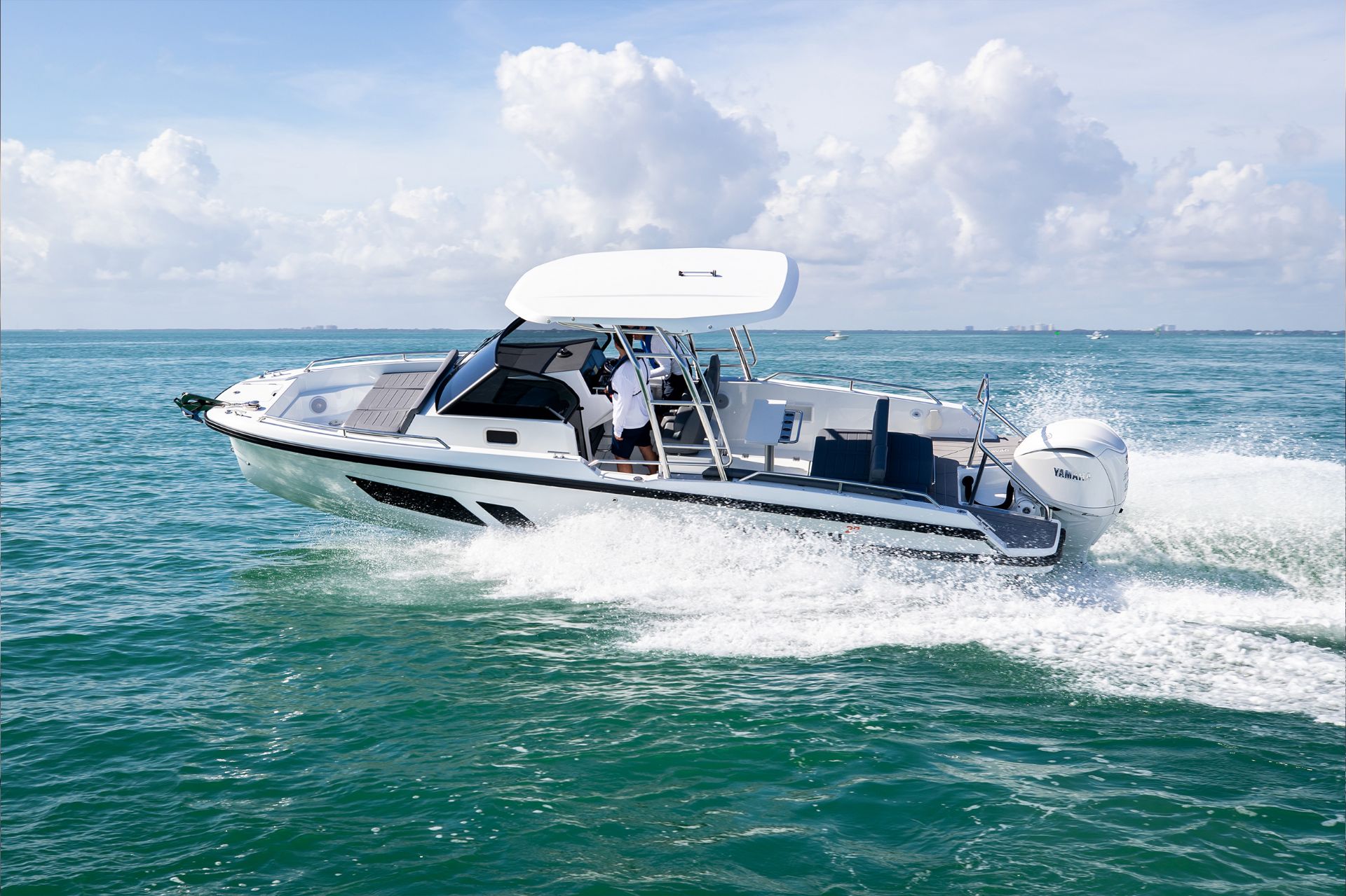 Quarken 27 T-Top - NOVO - 2024