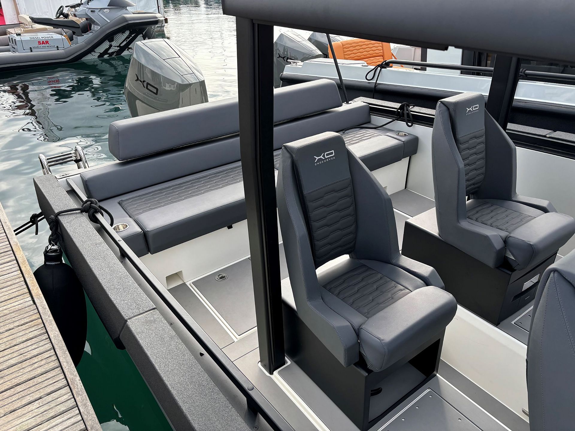 XO BOATS DFNDR A8 - 2024