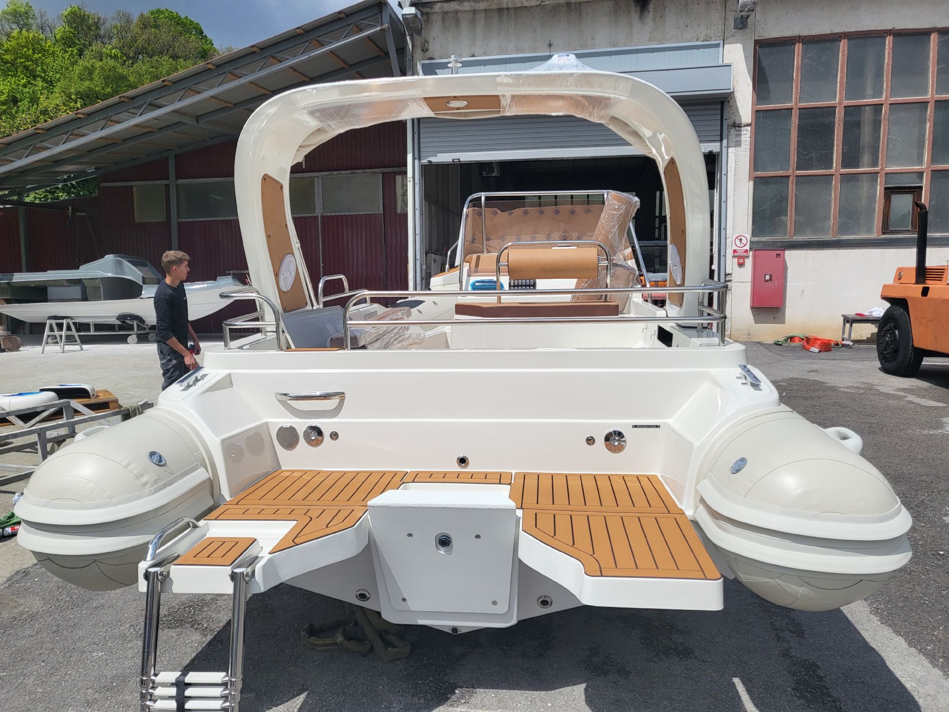 MIRAKUL SHARK 23 - 2024
