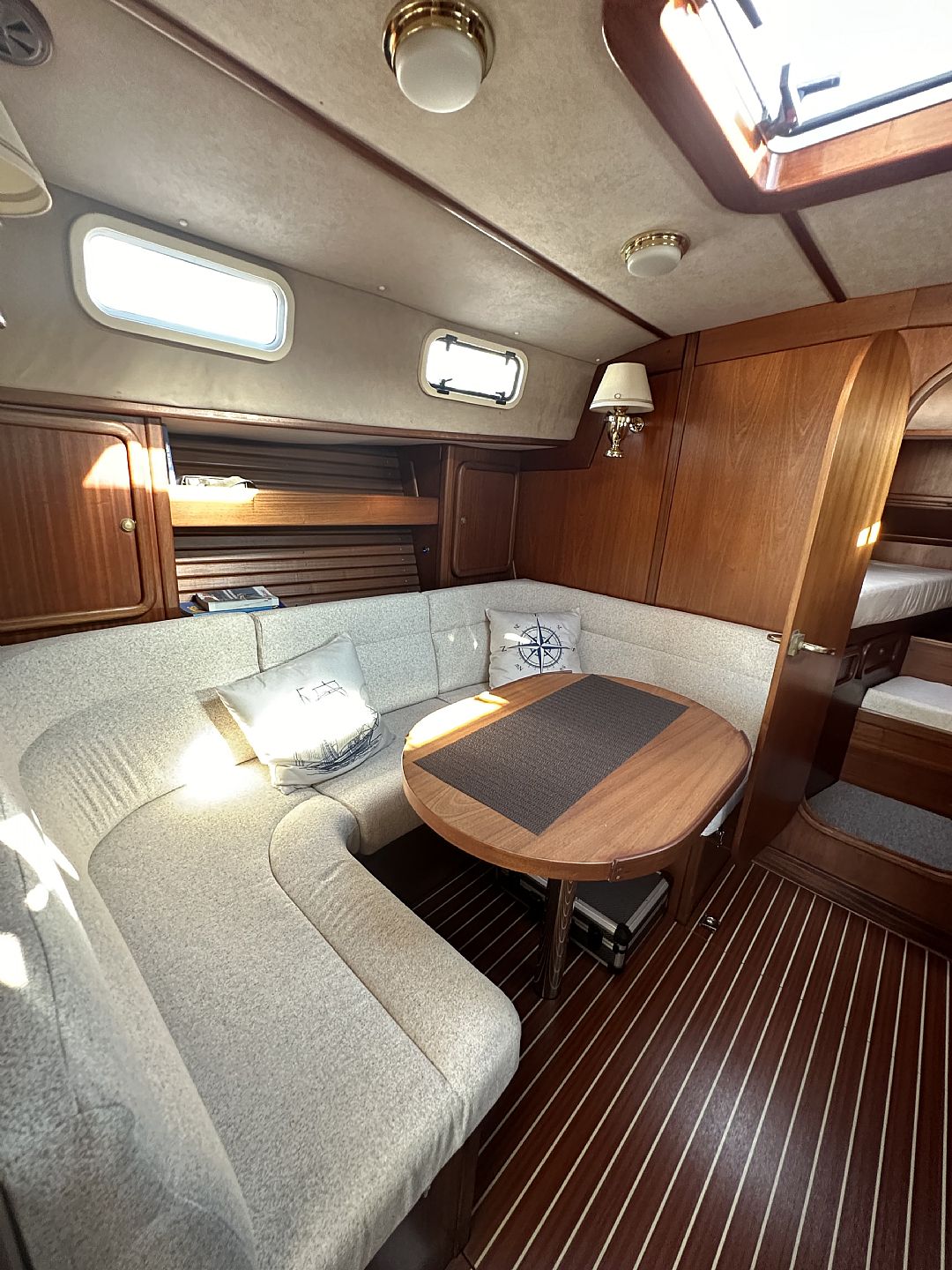 Klobuk Yacht (Menorquin stil) Janmor 33 - 2003