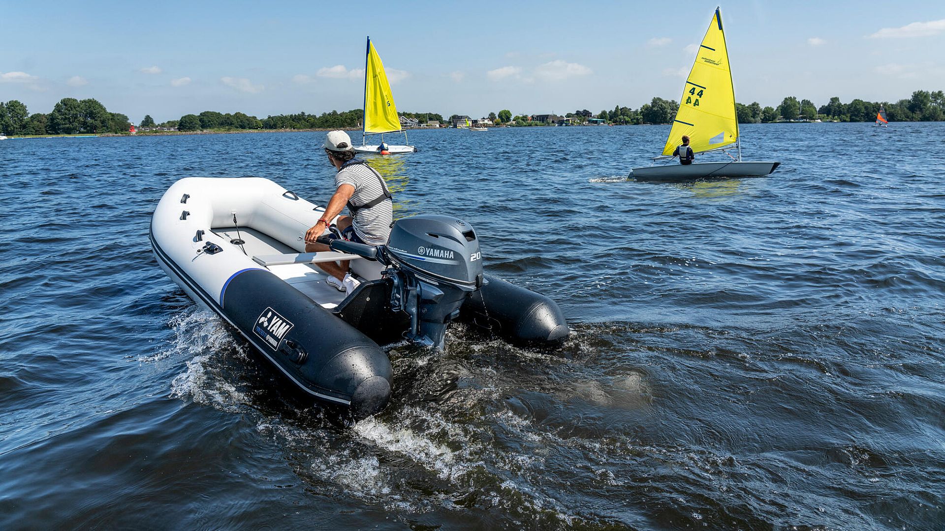 Yamaha 380 S - 2024