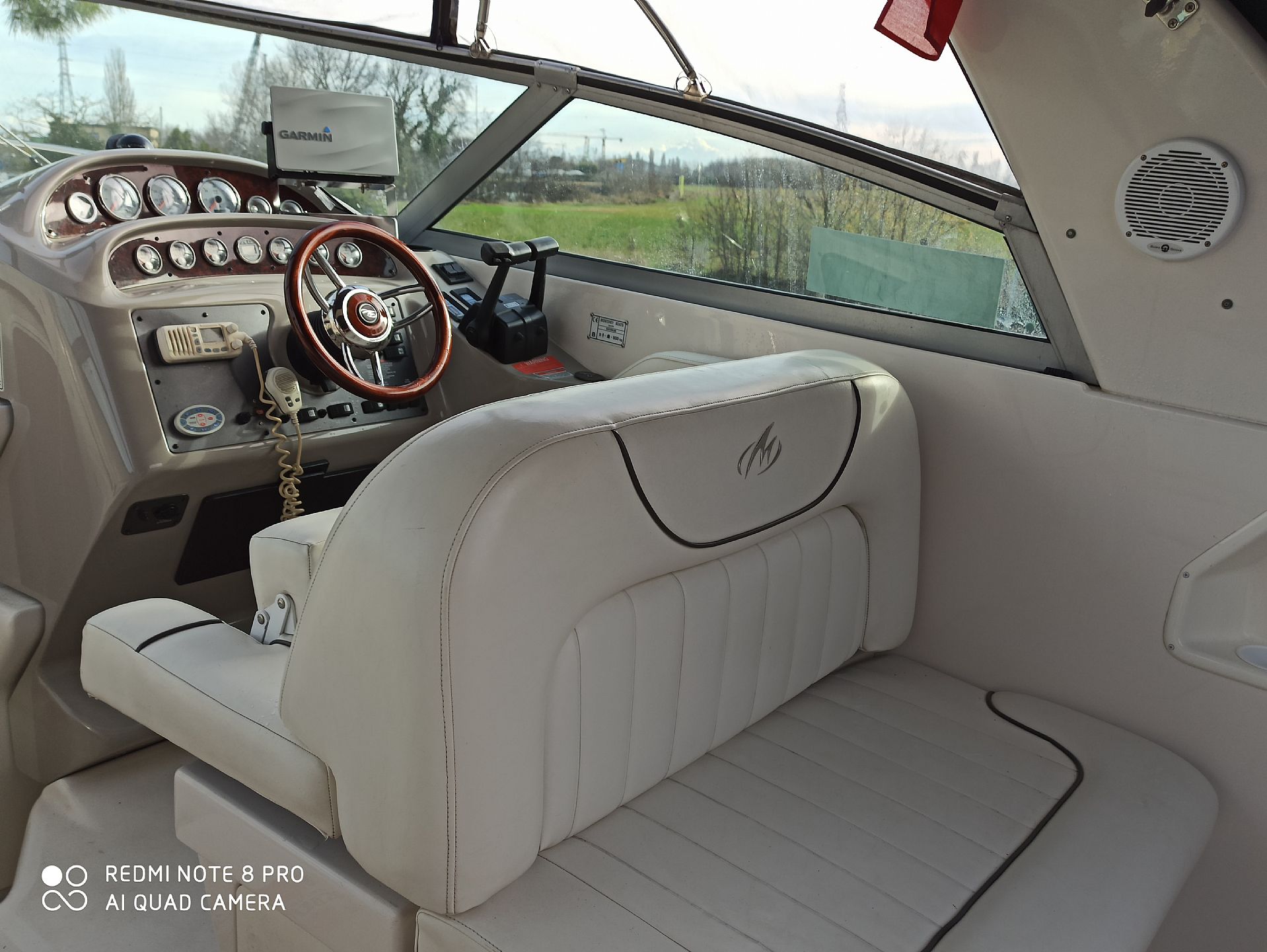Monterey 302 - 2005