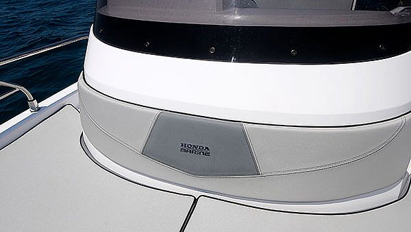 4XC Ranieri International H22 SD Sundeck   Hon... - 2026 - for sale: 53680.-EUR