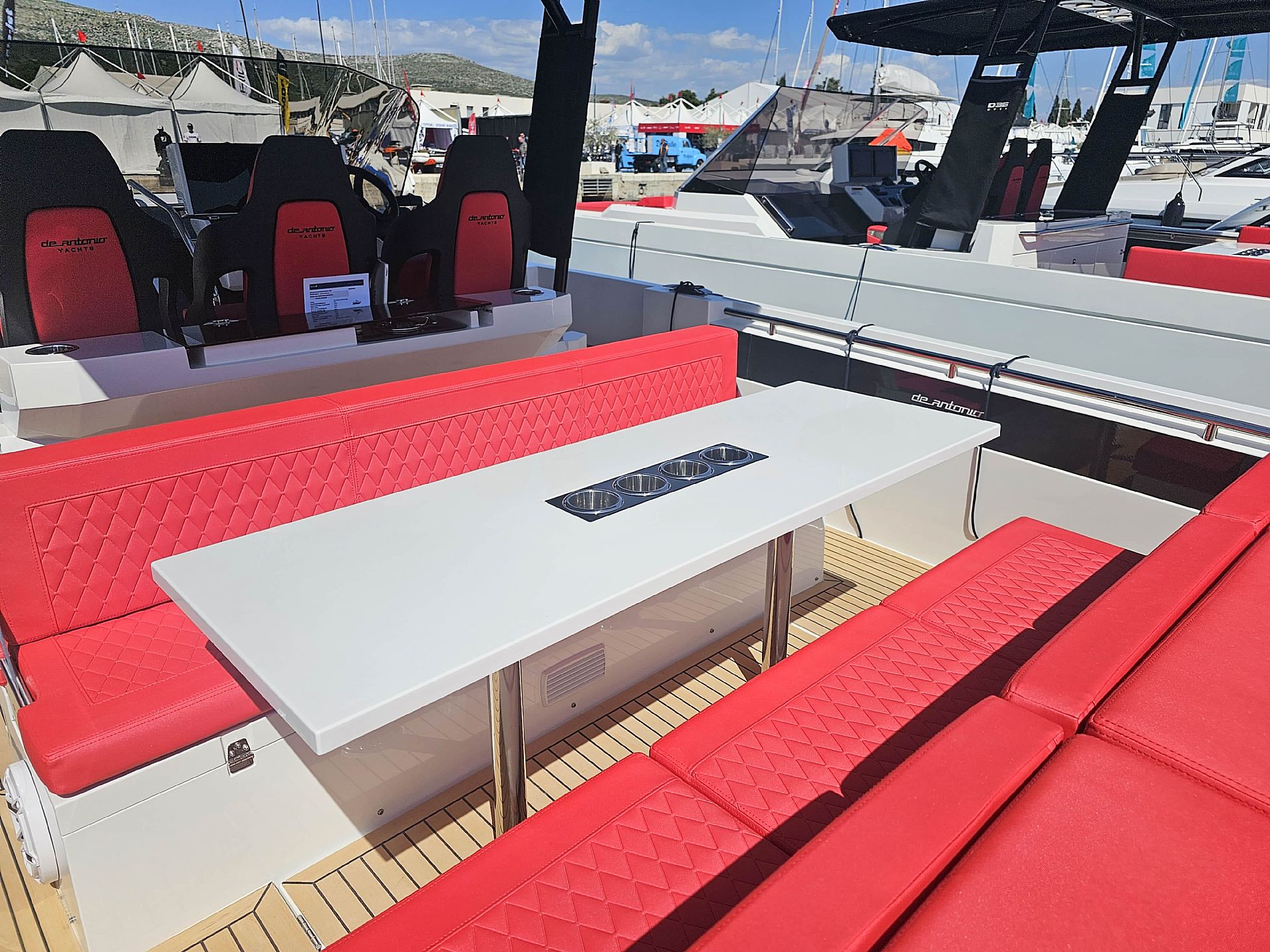 De Antonio Yachts D32 Open - 2025
