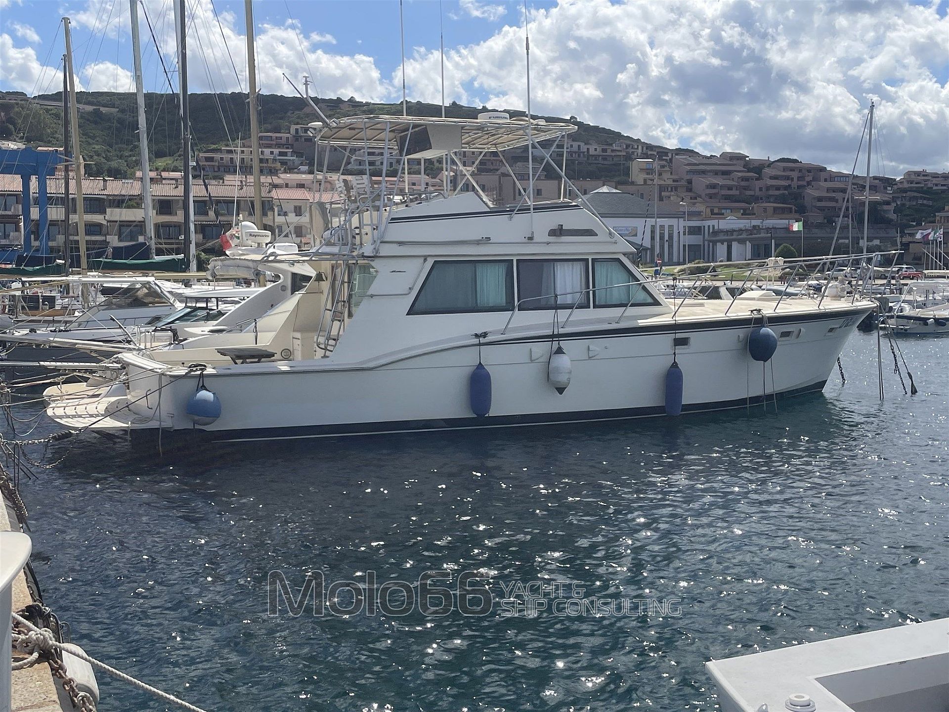 Hatteras 52C - 1986