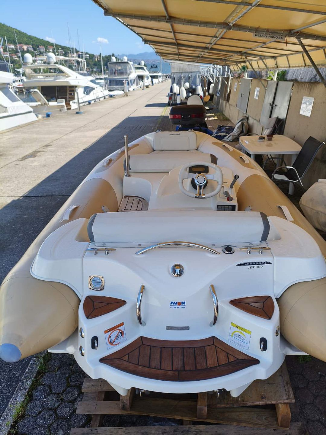 Avon Seasport Jet 380 - 2014 - for sale: 15000.-EUR