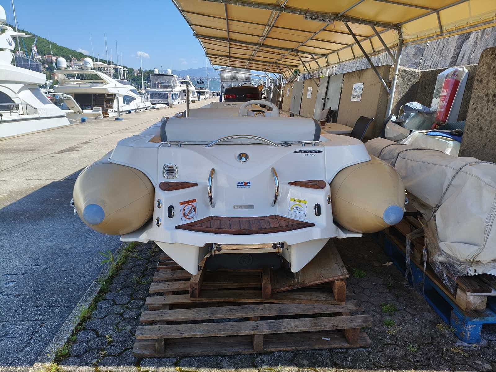 Avon Seasport Jet 380 - 2014 - for sale: 15000.-EUR