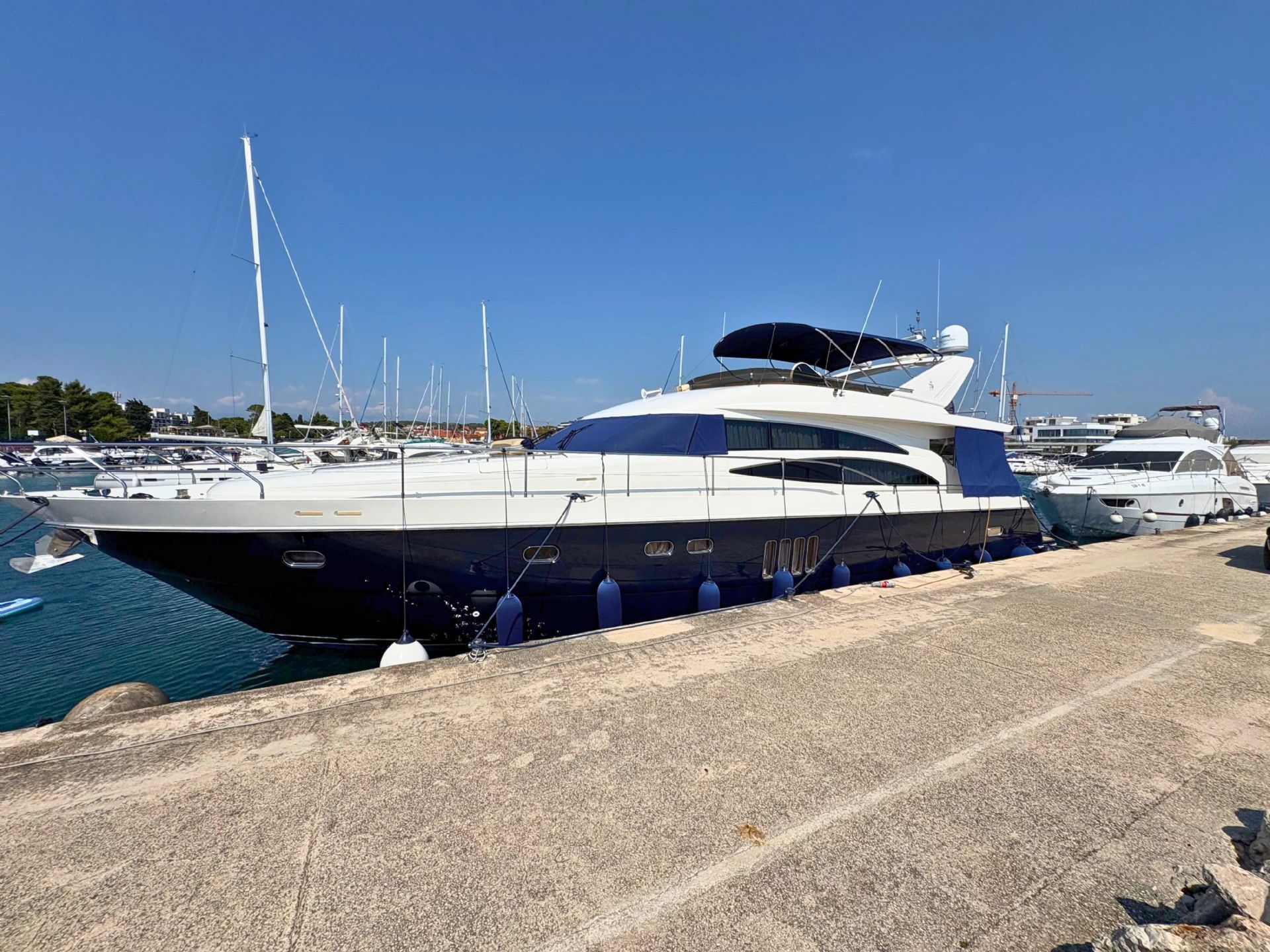 Princess 21M - 2007 - for sale: 899000.-EUR