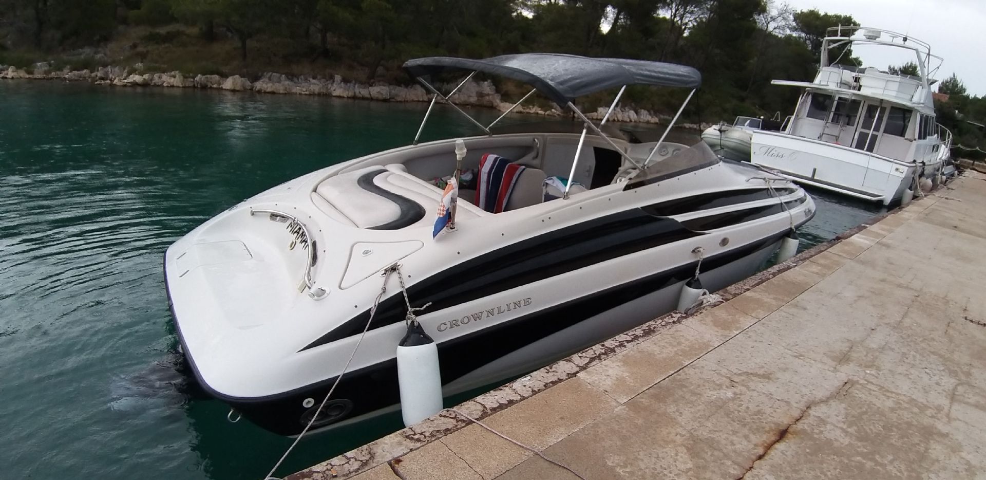 Crownline 266 CCR LTD - 1999