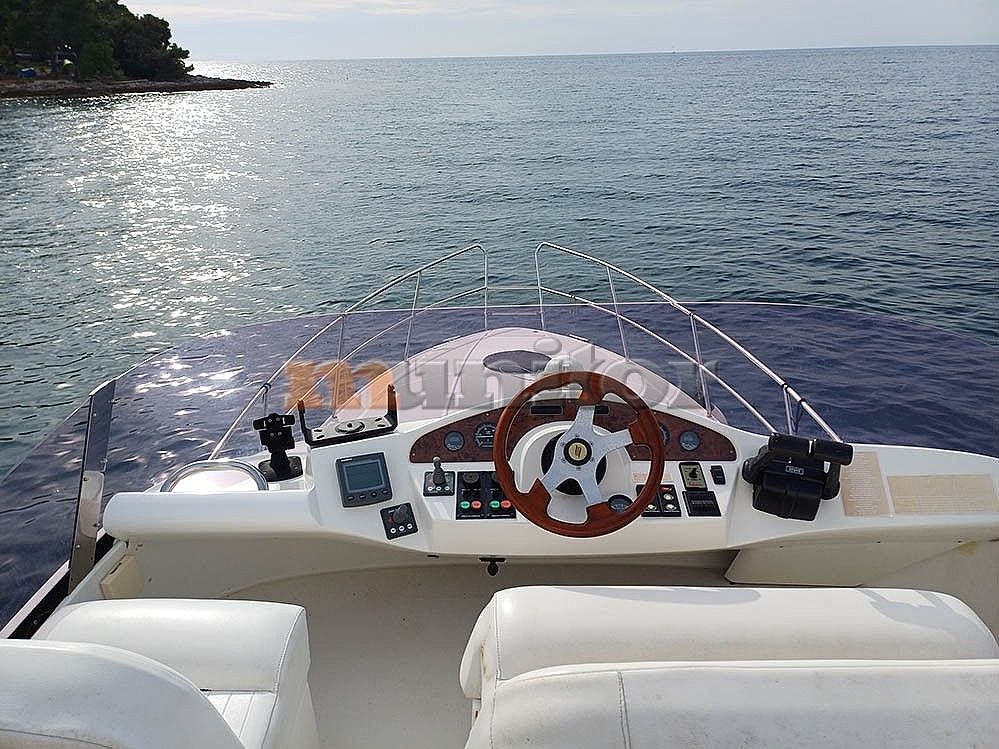 Galeon 330 Fly - 2004