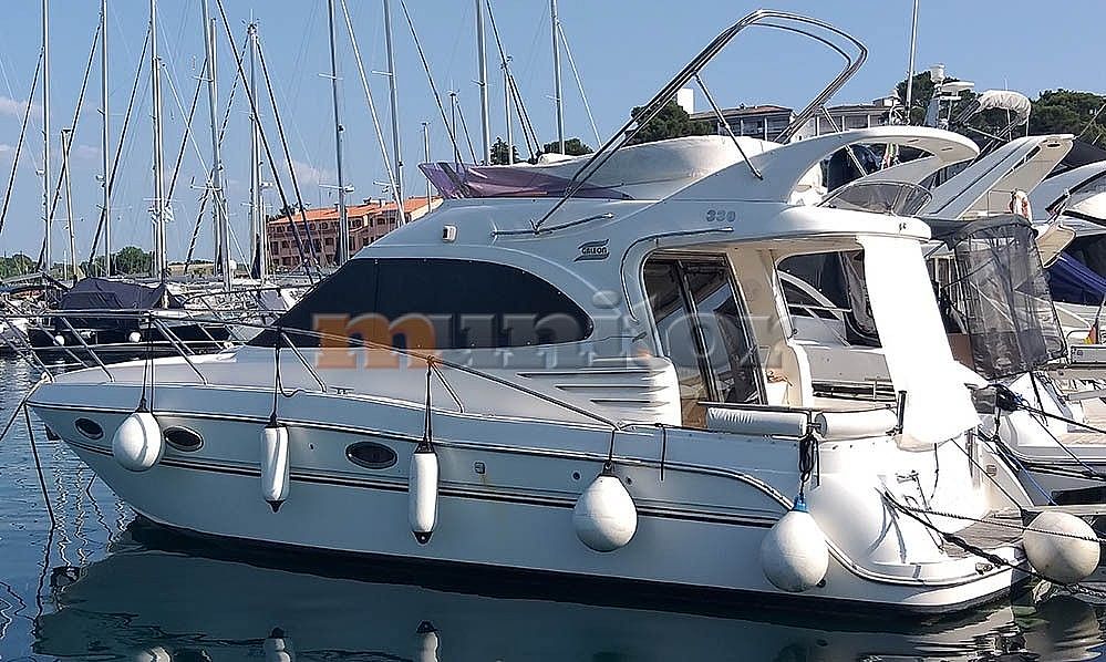 Galeon 330 Fly - 2004
