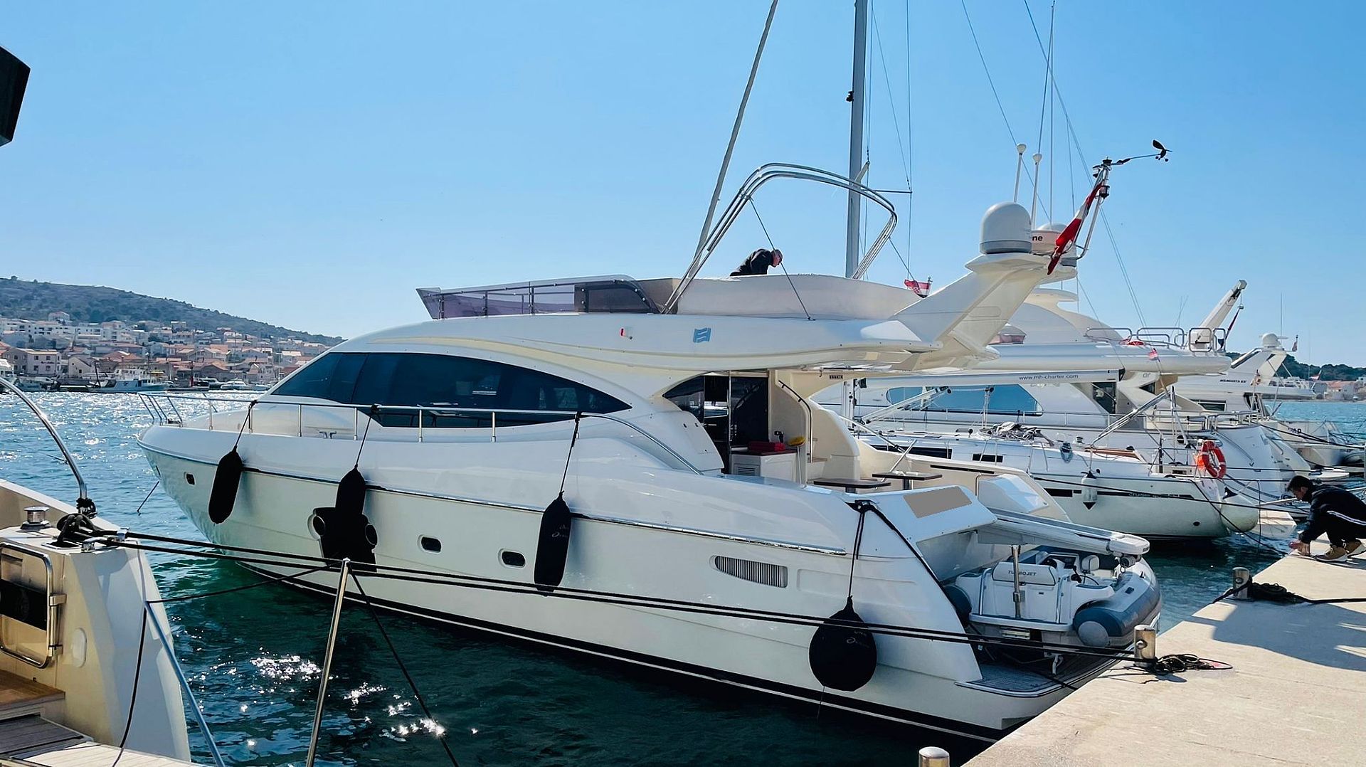 Ferretti 592 - 2010