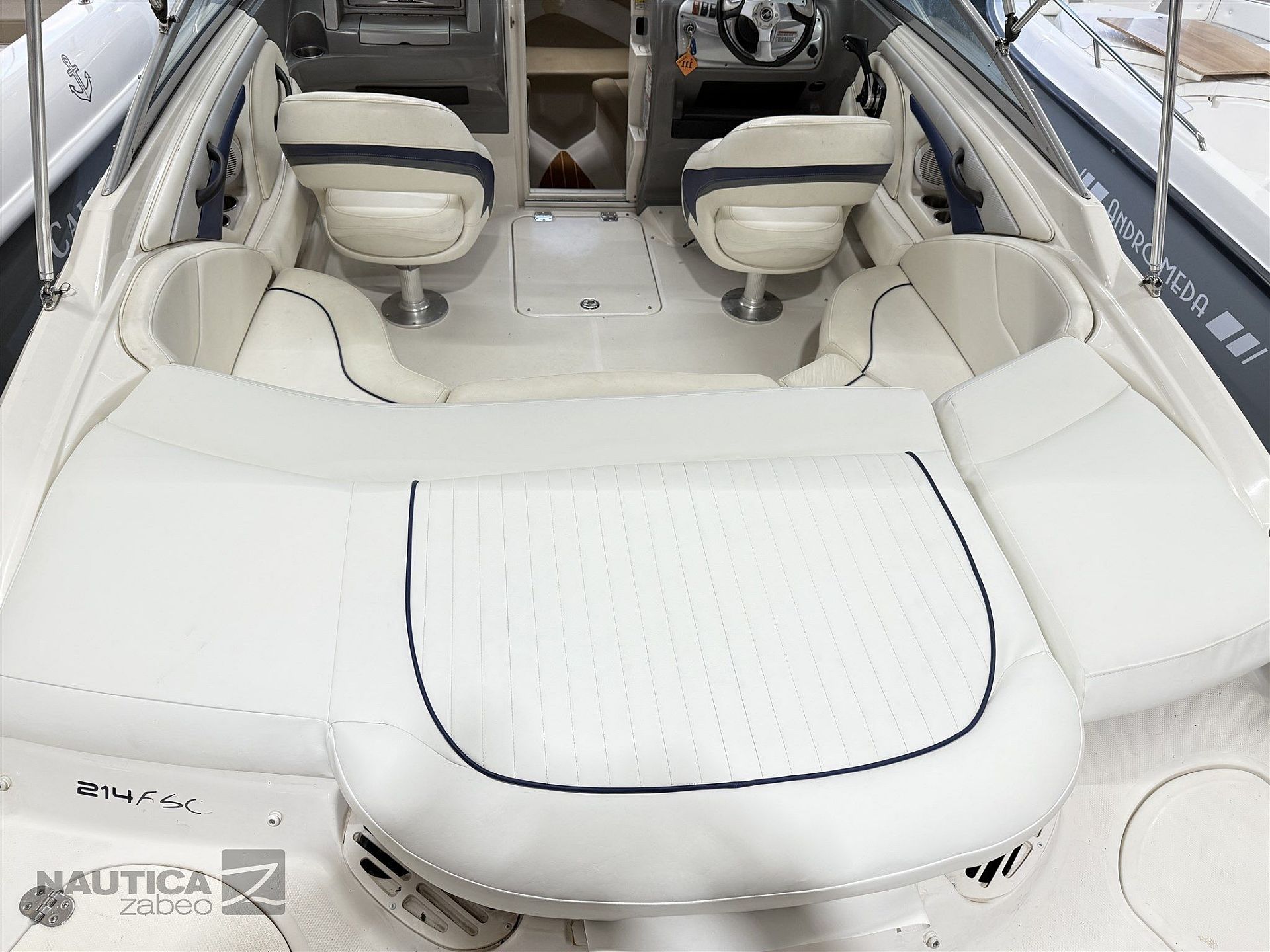 Monterey Boats 214 FSC Sport Boat - 2008