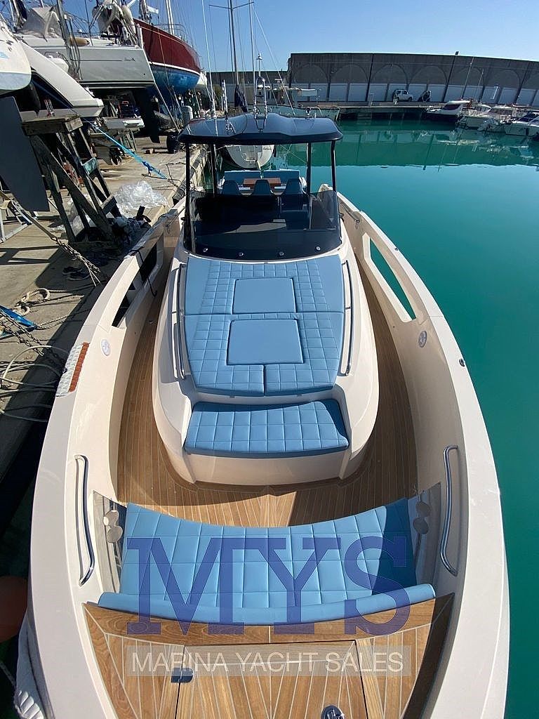 Cayman 400 WA - 2026