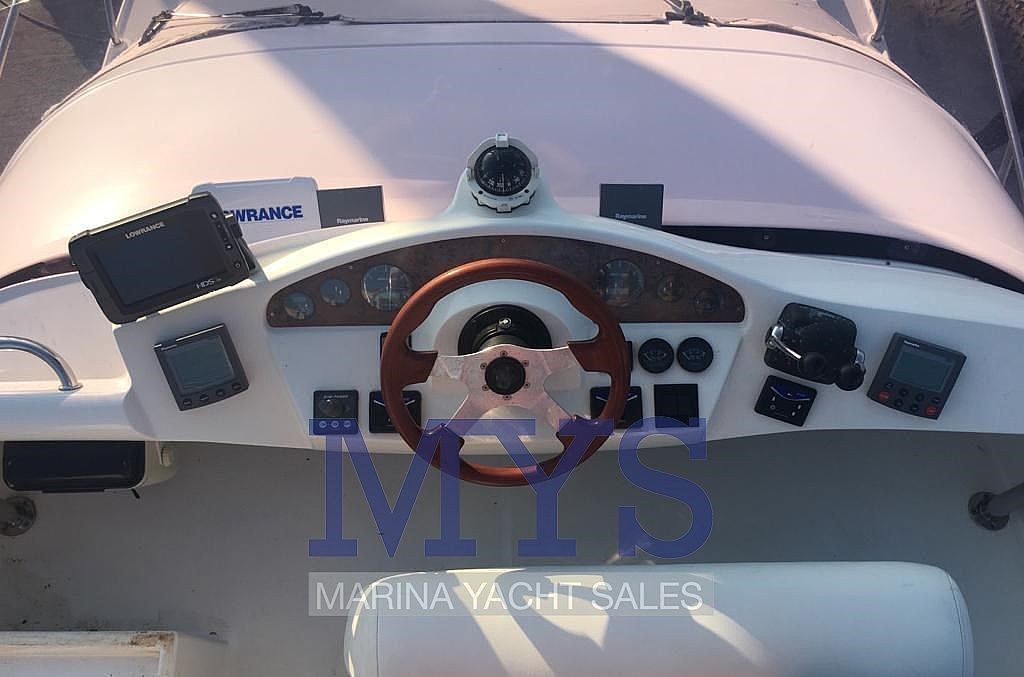 Galeon 330 Fly - 2005