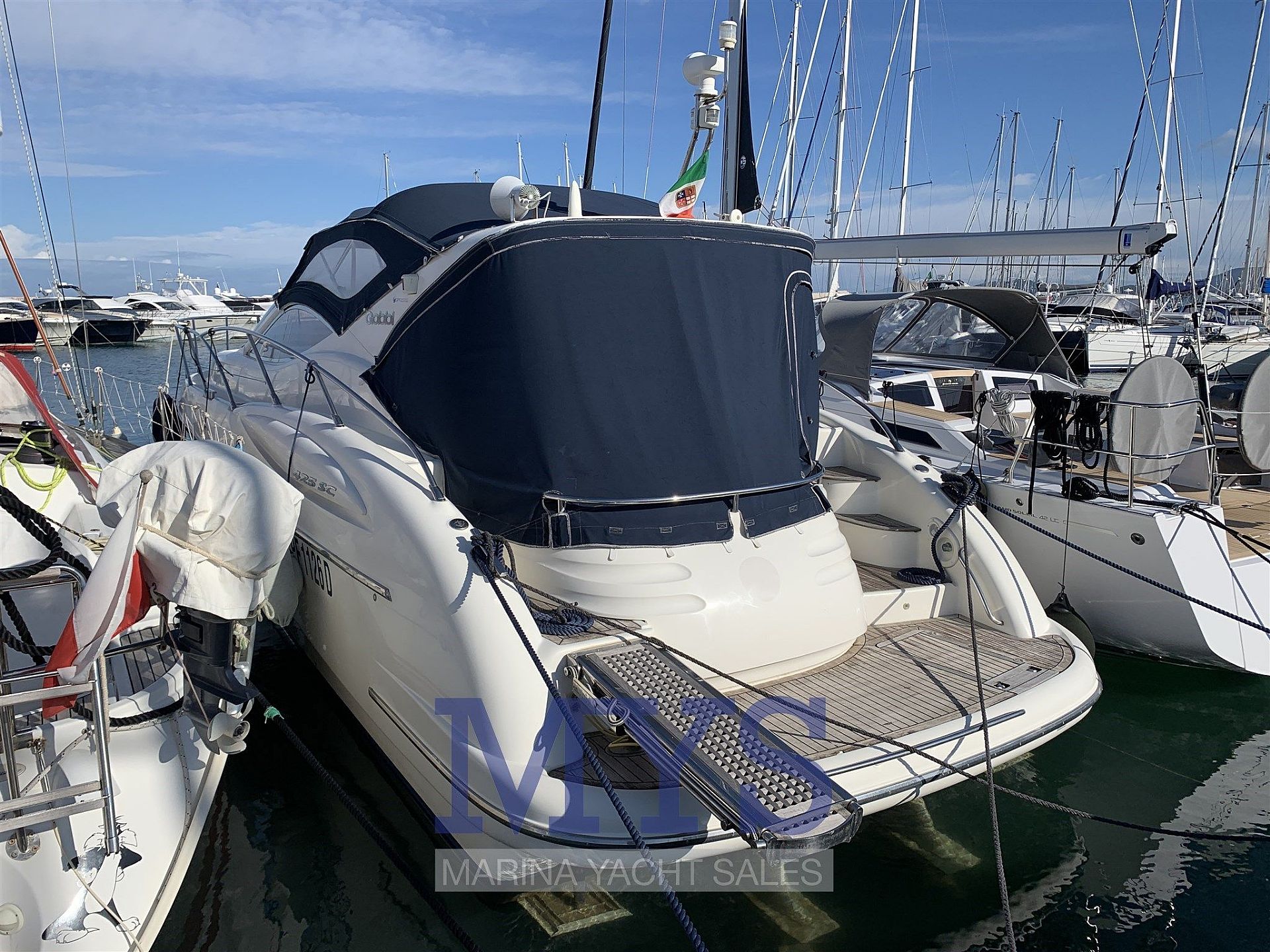 Gobbi 425 SC - 2004