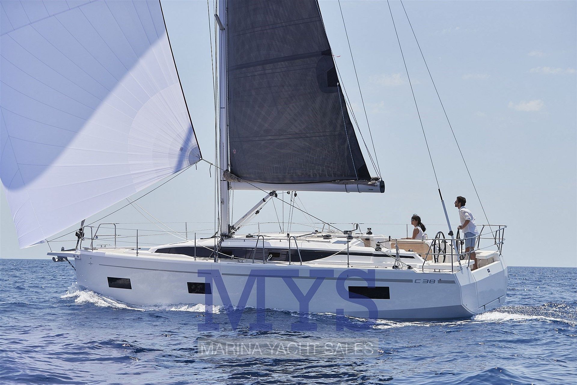 Bavaria C38 - 2026