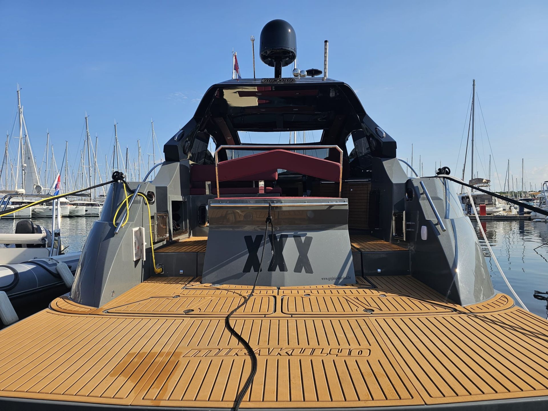 MIRAKUL 40 HARDTOP  RABLJENO - 2025