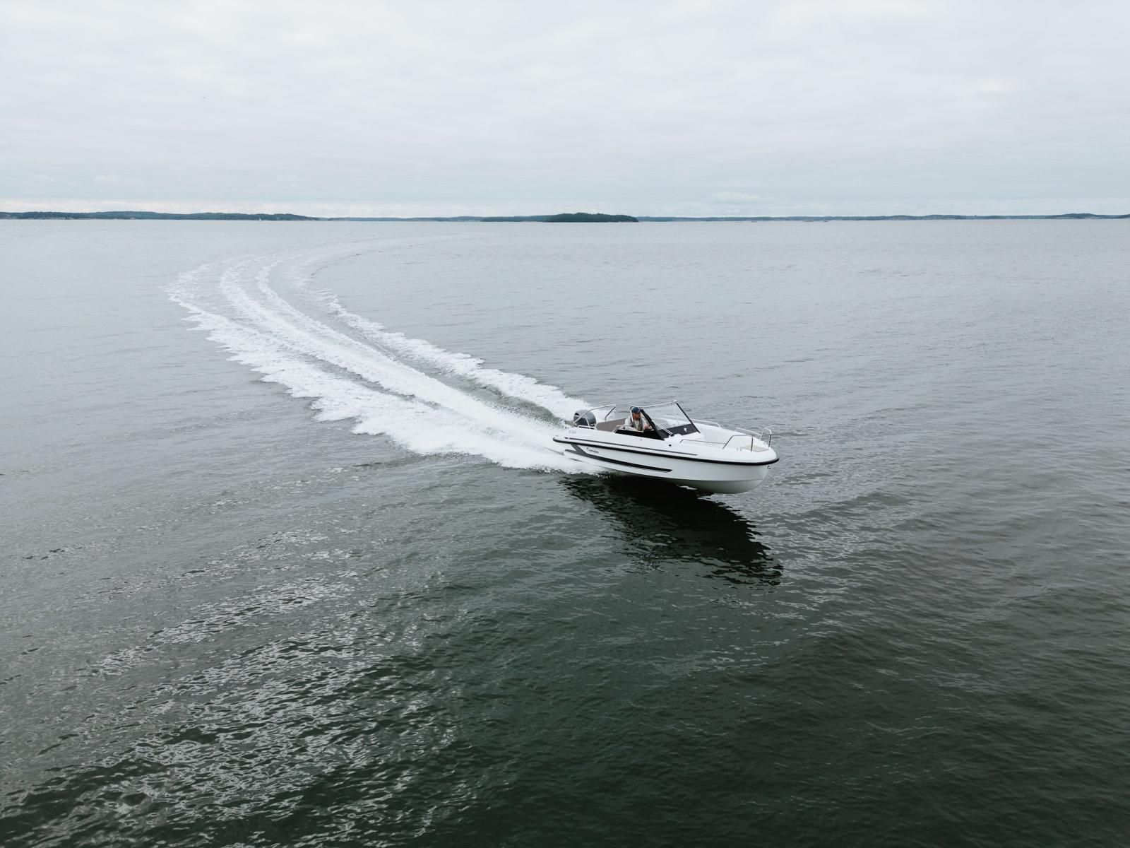 YAMARIN 59SC   YAMAHA F115LB - AKCIJA ZA PREDNARO�ILA - 2025