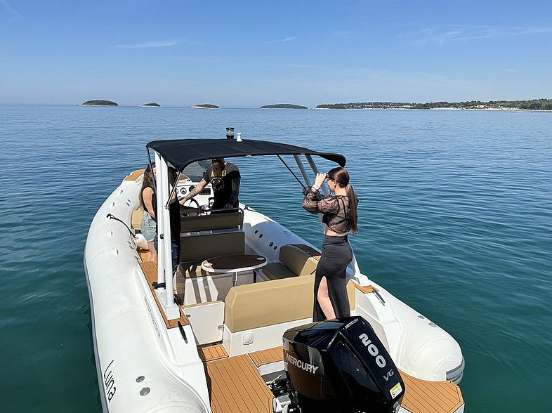 Navigati boats 800 - 2024