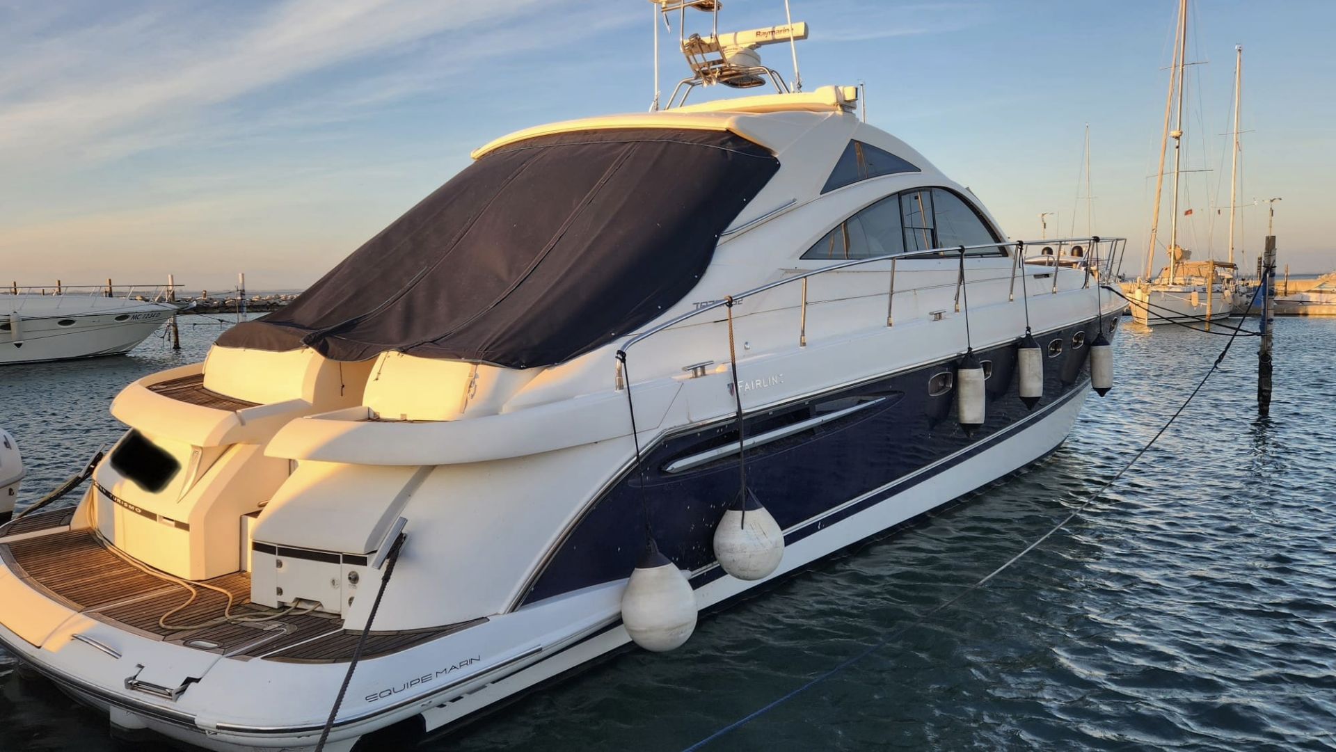 Fairline 52 HT PRILIKA Fairline Targa 52 HT MK3 - 2004