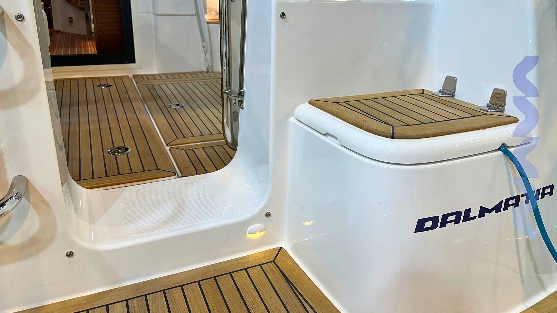 Nimbus 305 COUPE - 2025 - for sale: 330000.-EUR