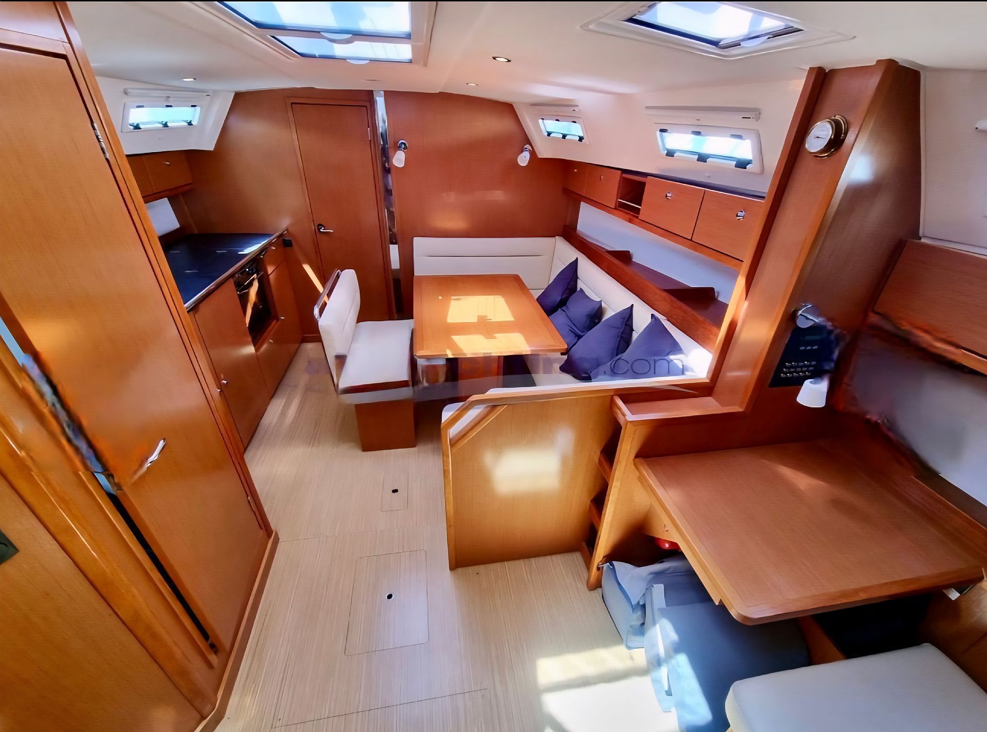Bavaria 40 Cruiser - 2011