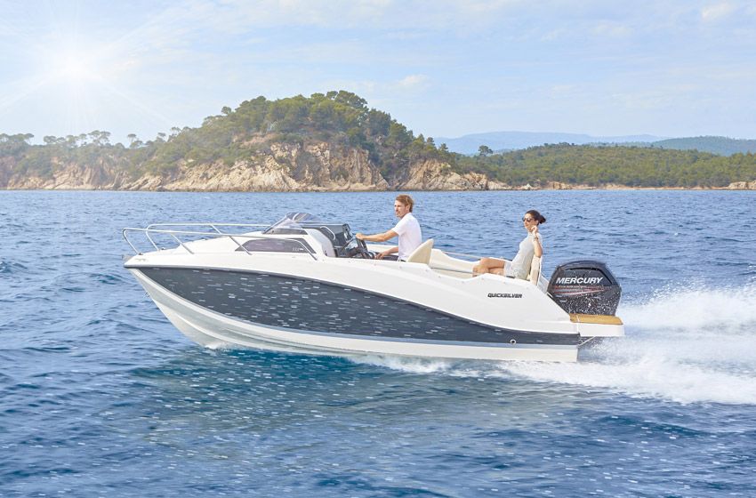 Quicksilver Activ 555 Cabin (AKCIJA) - 2026