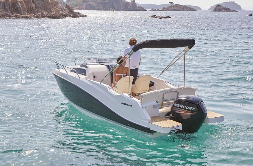 Quicksilver Activ 555 Cabin (AKCIJA) - 2026