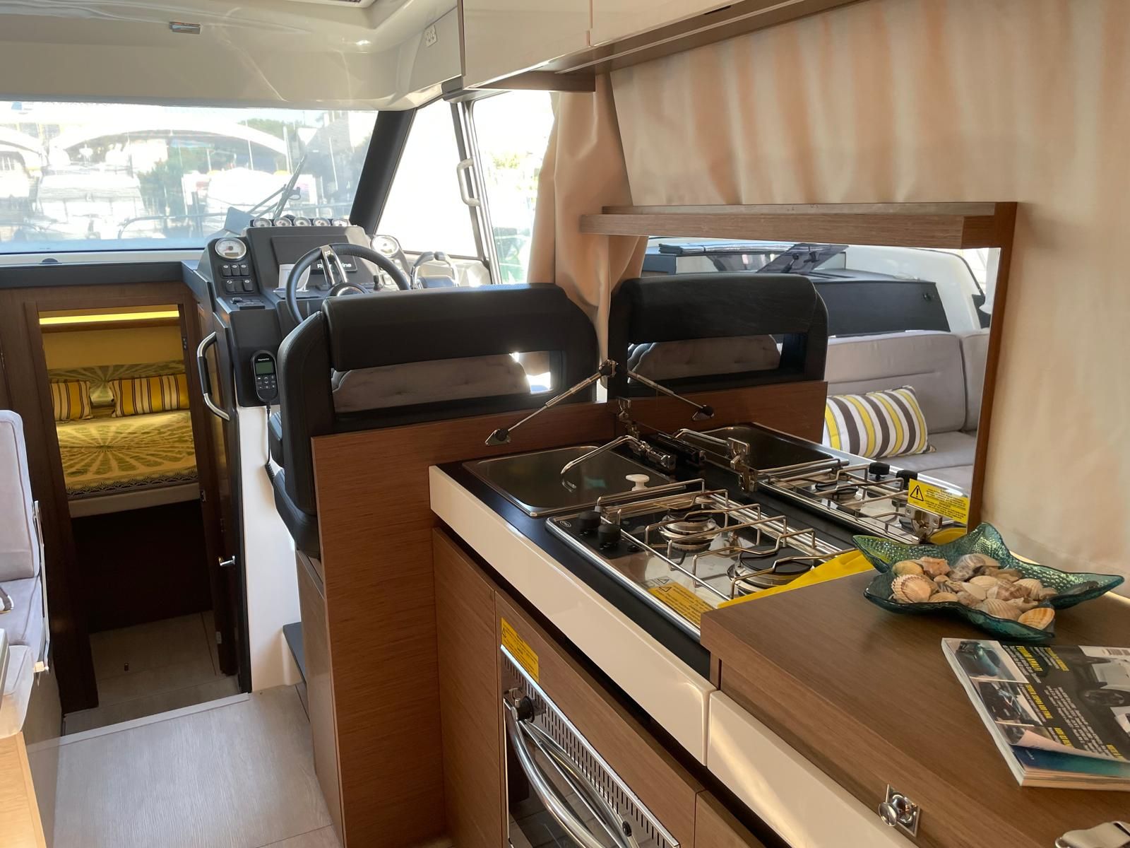 Jeanneau nc37 - 2019