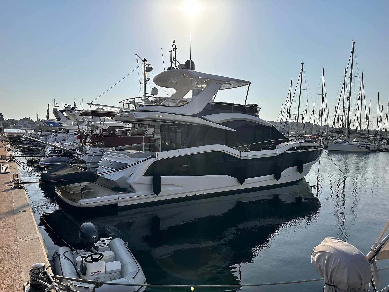 Galeon 560 FLY - 2024