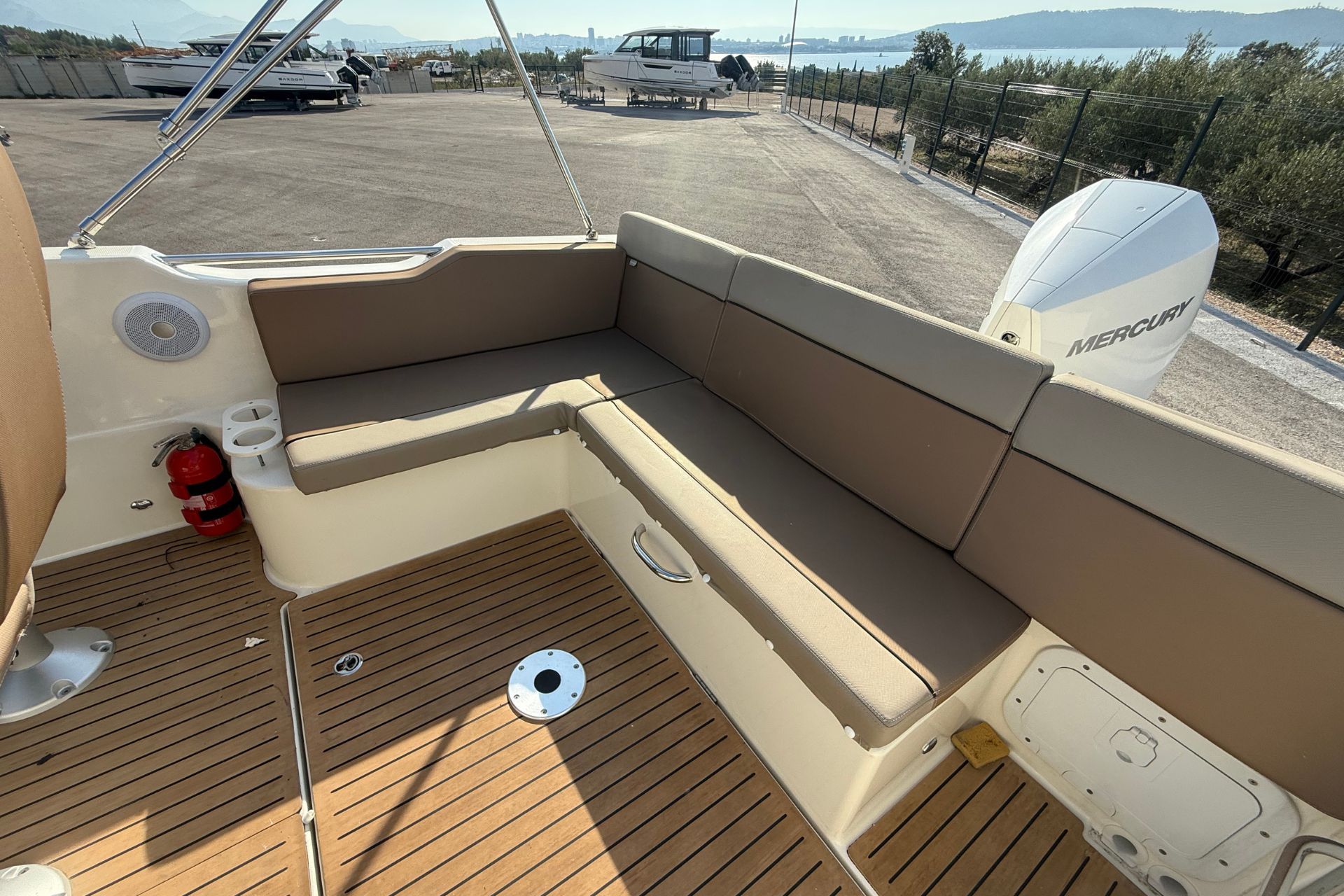 Quicksilver ACTIV 755 SUNDECK - 2020
