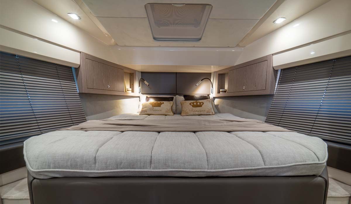 Sessa Marine FLY 42 - 2026